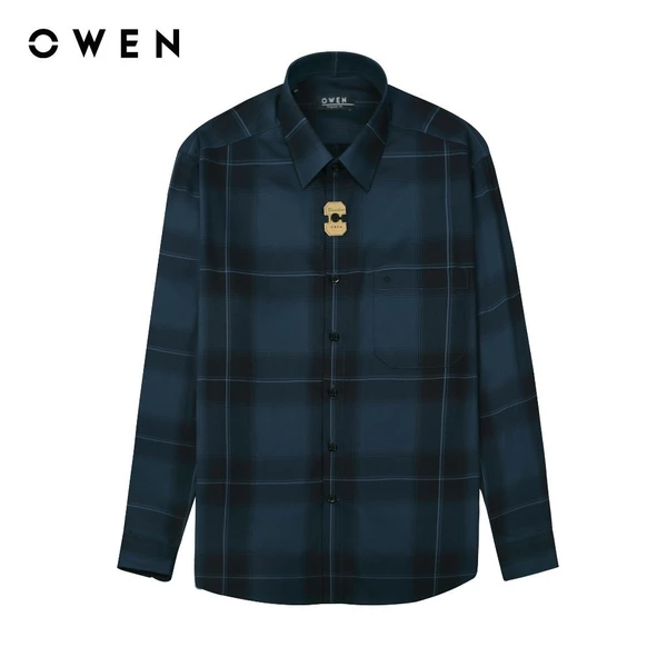OWEN - Áo sơ mi dài tay Regularfit AR230701DT màu Xanh chất liệu Bamboo