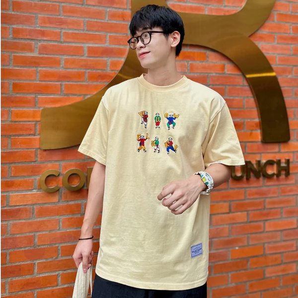 Áo thun tay ngắn YELLOW FLICKER họa tiết mục đồng thêu unisex