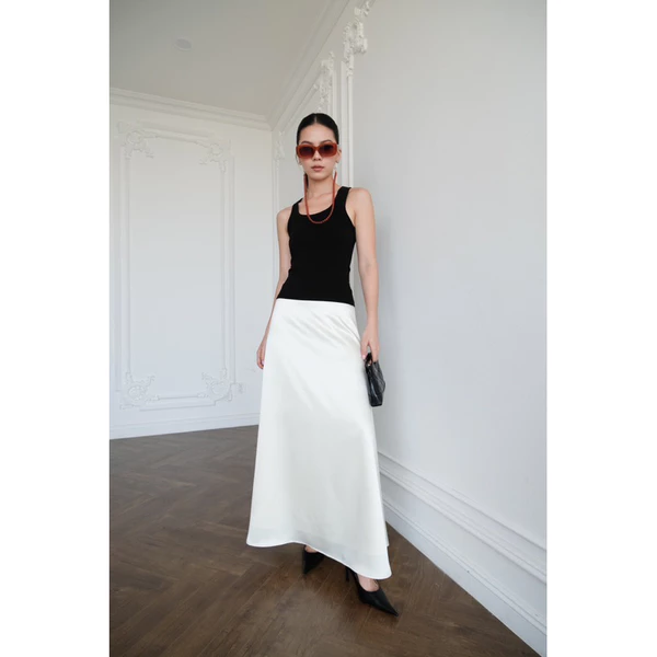 RUBIES Litta Skirt - Váy Dài Nữ Vải Lụa Satin Dáng Xòe