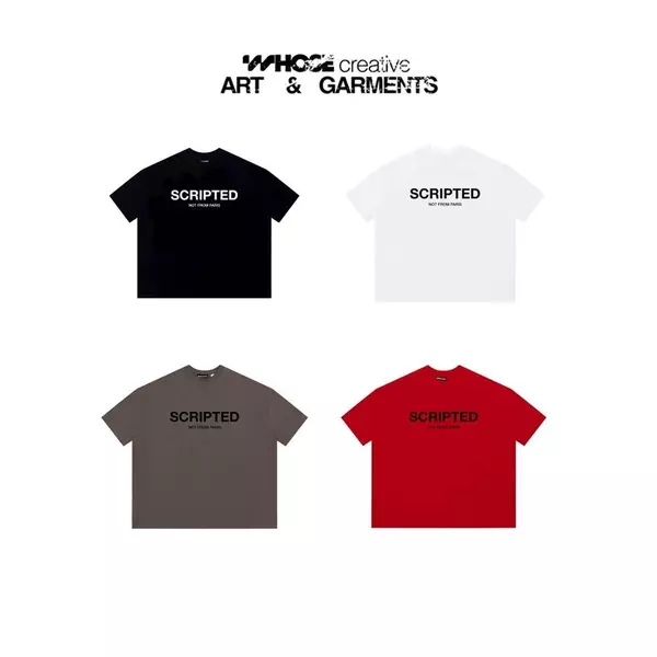SCRIPTED TEE - Áo thun in form boxy