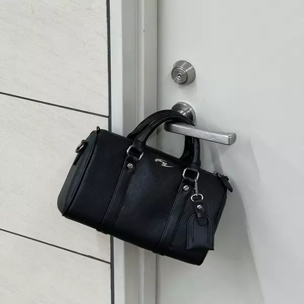 [DEAL MỞ BÁN] SUPPLY BAG - Túi trống mini logo mạ hợp kia da simili Whose Studio