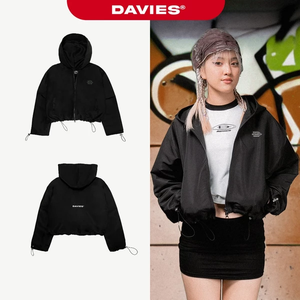 Áo khoác nữ croptop có mũ dù DAVIES màu đen Reflex Baby Jacket local brand | D32-AK5