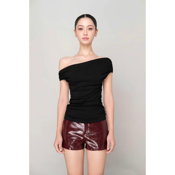 RUBIES Vie Top - Áo Thun Nữ Dáng Ôm Sát Nách Trễ Vai Nhún Eo