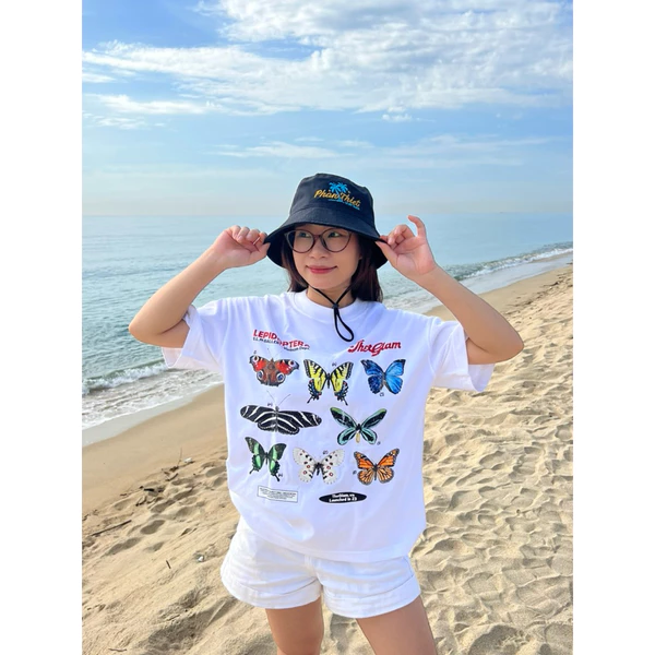 TheGlam CHÍNH HÃNG - Áo Thun Trắng "BUTTERFLY GALLERY" UNISEX Form Boxy - TS02-13