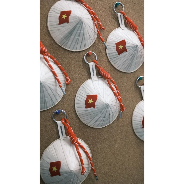 Móc khoá dây treo túi "Nón Lá"  SAIGONSWAGGER SGS ROPE KEYCHAIN LIMITED