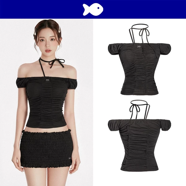 Áo trễ vai đen phối dây cột nơ DKMV hoạ tiết nhún dọc thân tay ngắn ôm dáng logo cá inox xinh xắn Emerald Top | K-T40-D