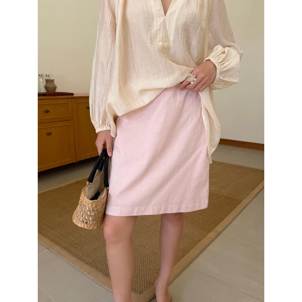 Chân váy linen form xuông nhẹ dáng lửng 𝐒𝐎𝐌𝐒 | 𝐌𝐮𝐬𝐞 𝐒𝐤𝐢𝐫𝐭