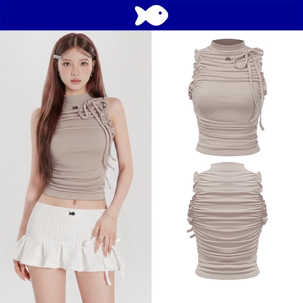 Áo thun cổ cao sát nách croptop nữ DKMV hoạ tiết nhún phối viền bèo cột nơ vai điệu đà màu nâu Kansai Top | K-T19-N