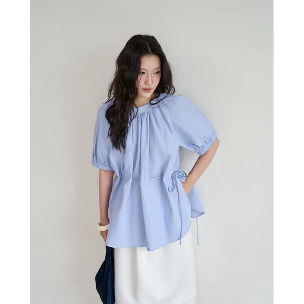 DOB I Áo kiểu nữ peplum tay phồng chiết eo dáng xòeI Onne Top