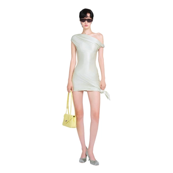 LSOUL Đầm Ngắn Lệch Vai Co Giãn Ôm Body Tạo Form Eo Hông Rút Dây Quyến Rũ Jelly Dress V26041707