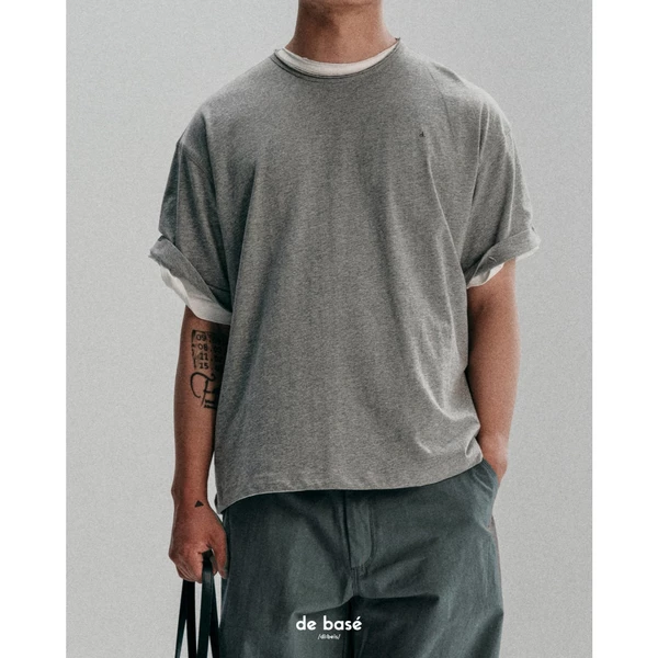 basé TEE 02 - Áo Phông Xắn Tay Thêu Logo - de basé