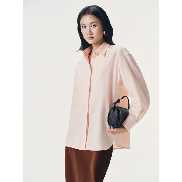 Áo sơ mi dài tay thân dáng oversize, yếm cổ đính cúc trang trí Mono Talk - MOF26S-T10009TK