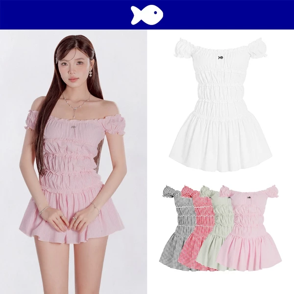 Váy trễ vai nữ kiểu tay bồng DKMV họa tiết sọc hồng, xanh bơ kèm quần bí logo inox form chữ A Sugarplum Dress |K-D10