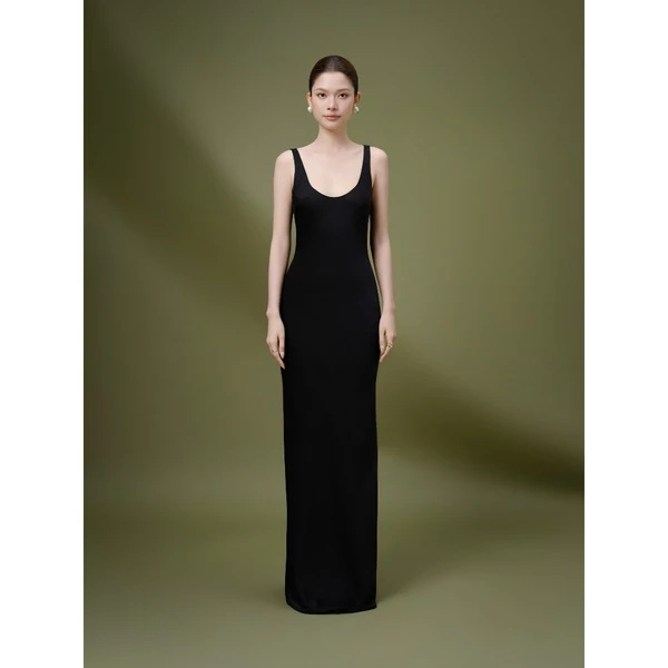 RUBIES Marin Dress - Đầm Dài Nữ Vải Lụa Gãy Dáng Suông Chiết Eo 2 Dây Cổ U Hở Lưng
