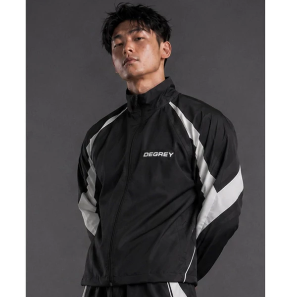 Jacket Degrey màu ĐEN TRẮNG THÊU LOGO ATHLETE áo khoác dù thể thao - JKLOGODETRA