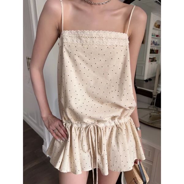RUBIES Alier Dress - Đầm Ngắn Nữ Vải Cotton Linen Dáng Babydoll 2 Dây Cổ Vuông Kèm Quần Bảo Hộ
