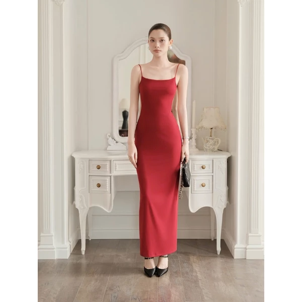 RUBIES Taylor Dress - Đầm Dài Nữ Vải Thun Cotton Dáng Ôm 2 Dây Cổ U Hở Lưng