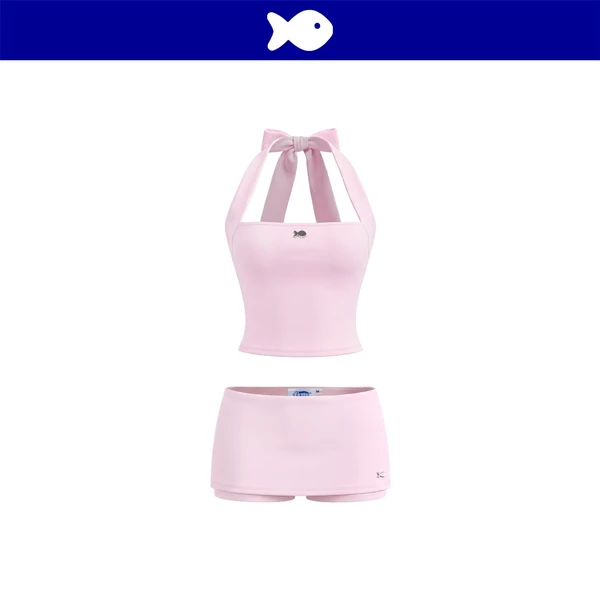 Set đồ kiểu nữ áo cổ yếm và chân váy ngắn DKMV cổ buộc nơ đáng yêu đính logo cá ôm dáng màu hồng Chime Set | K-SET35-H