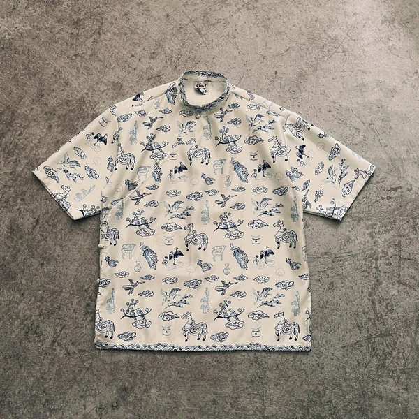 AO PHU QUY YELLOW FLICKER  NUT CAI HOA TIET IN UNISEX