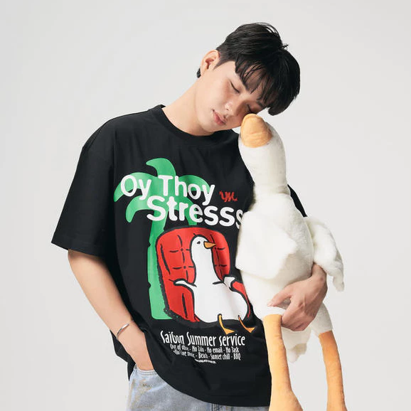 ÁO THUN OVERSIZE U2M2 - VỊT OY THOY STRESS