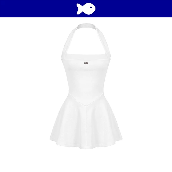 Đầm xoè cổ yếm nữ dáng ngắn DKMV đính logo cá inox hoạ tiết viền may điệu đà màu trắng Stellar Dress | K-D59-T