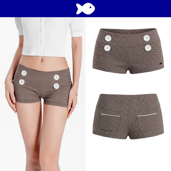 Quần short kiểu nữ cạp trễ ôm dáng DKMV thiết kế đính nút nhựa bản to hoạ tiết caro đáng yêu Caprice Set | K-SET34-Q