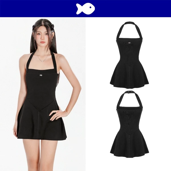 Đầm đen cổ yếm nữ cài nút DKMV thiết kế dáng xoè phối logo cá inox thun 2 da co giãn đáng yêu Stellar Dress | K-D59-D