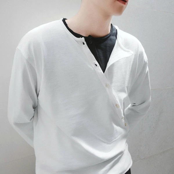 HYPNOTISM | Oblique Button - Áo tay dài vải cotton xược thiết kế hàng nút xéo màu trắng (Sẵn hoả tốc )