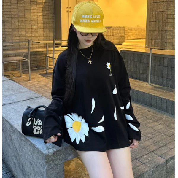Áo thun dài tay, long sleeve tee, zombie club,HOA CÚC  in nổi, big boxy, form rộng,couple unisex, cotton 2 chiều ,270gsm