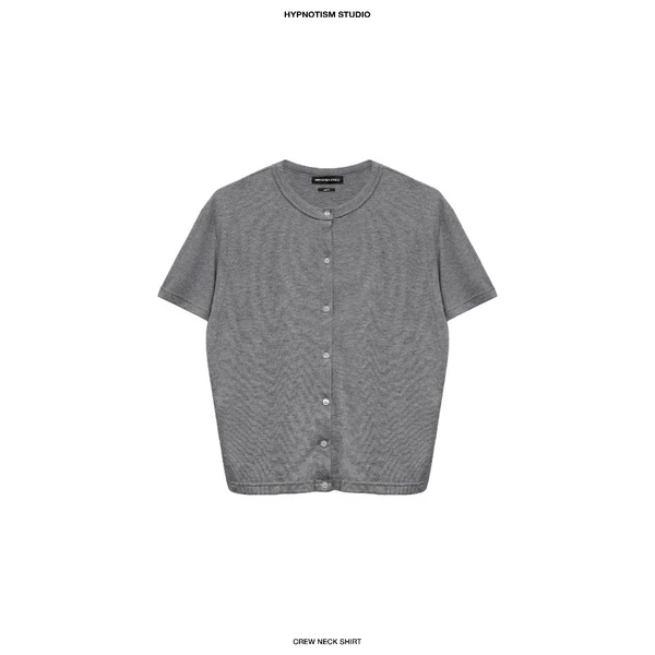 HYPNOTISM |"CREW NECK SHIRT" Áo cổ tròn unisex ngắn tay phối cúc vải dệt kim mềm mịn