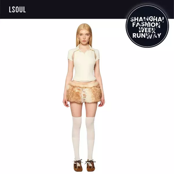 LSOUL Áo Croptop Cut-out Finch Top + Foam Skirt Chân Váy Lông Mềm A25052816 CV25100735