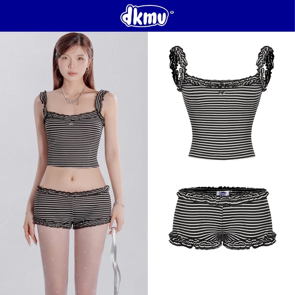Set đồ nữ áo hai dây croptop và quần đùi DKMV hoạ tiết kẻ sọc phối viền bèo nhún logo cá inox Gina Set | K-SET4