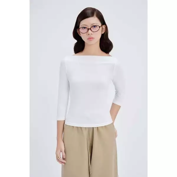 LIBÉ WORKSHOP - Áo kiểu tay lửng from ôm cổ thuyền màu trắng 7412