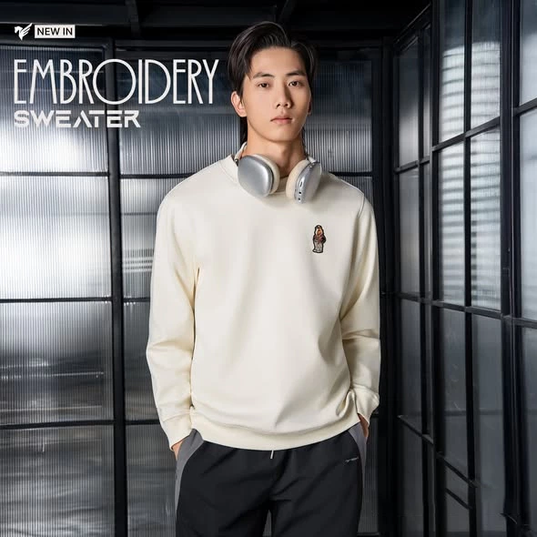 Áo nỉ EMBROIDERY SWEATER TORANO dài tay họa tiết thêu logo ngựa chất liệu cao cấp không bai xù GWTW823