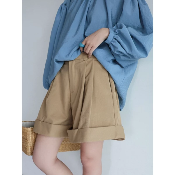 Quần short xếp ly trước sau ống rộng hàn 𝐒𝐎𝐌𝐒 | 𝐌𝐨𝐧𝐚 𝐒𝐡𝐨𝐫𝐭
