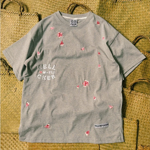 Áó thun tay ngắn YELLOW FLICKER họa tiết hoa đào thêu unisex