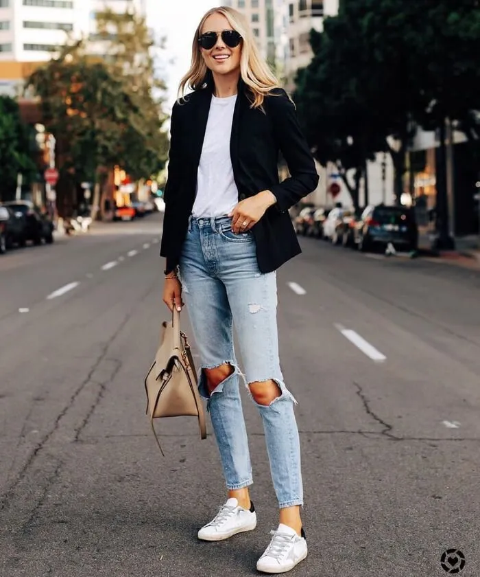 Phối đồ với blazer nữ cùng quần skinny jean