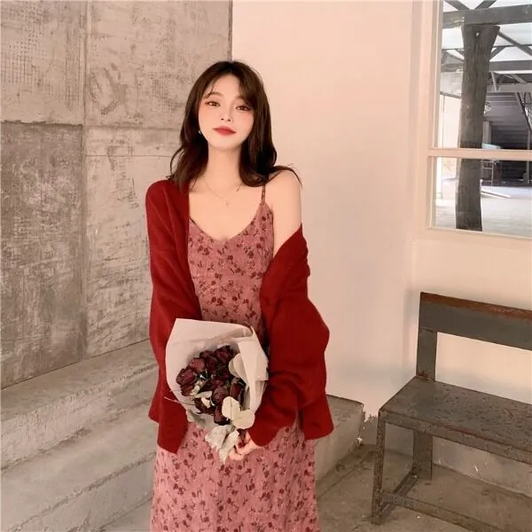 Noel 2021 giới trẻ mặc gì? Gợi ý 10+ outfit Giáng Sinh cực ấn tượng