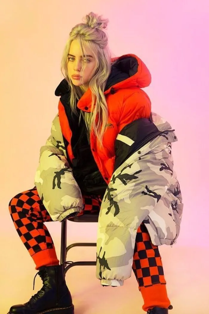 Xu hướng thời trang vô cùng độc đáo được biến tấu từ Streetwear
