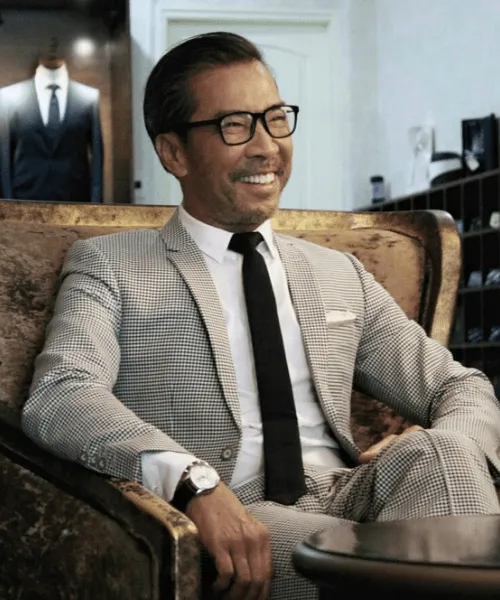 Fashionista là gì? Thuận Nguyễn là một trong những fashionisto U70 được yêu thích nhất hiện nay