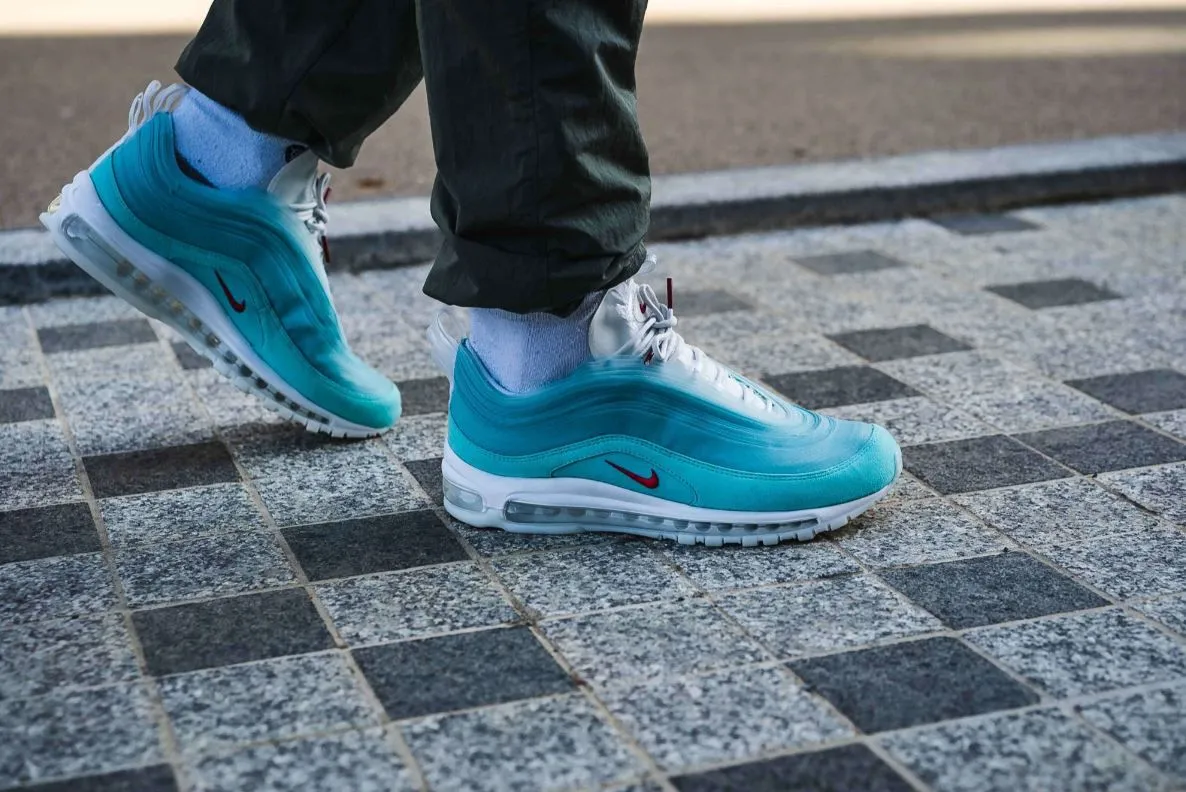 Stock X tung chương trình give away sneaker hấp dẫn nhân dịp Air Max Day