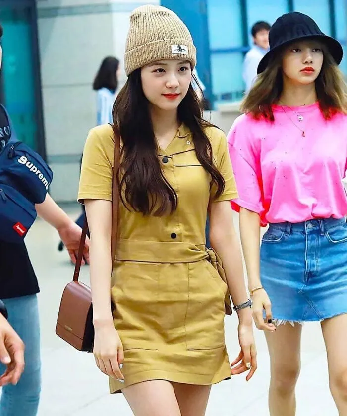 Thời trang sân bay của Jisoo Blackpink