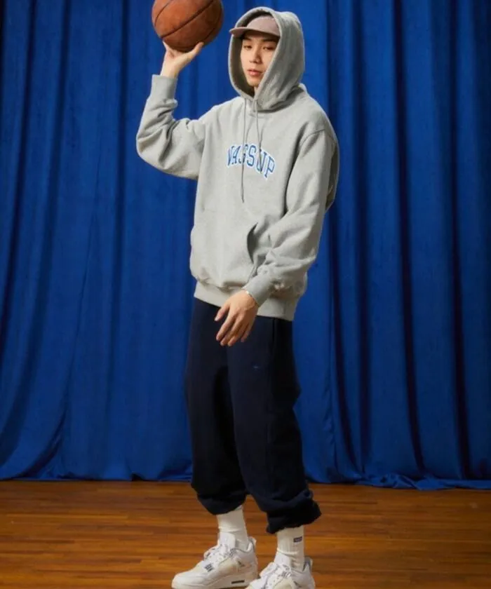 Mix cùng áo sweater cho nam
