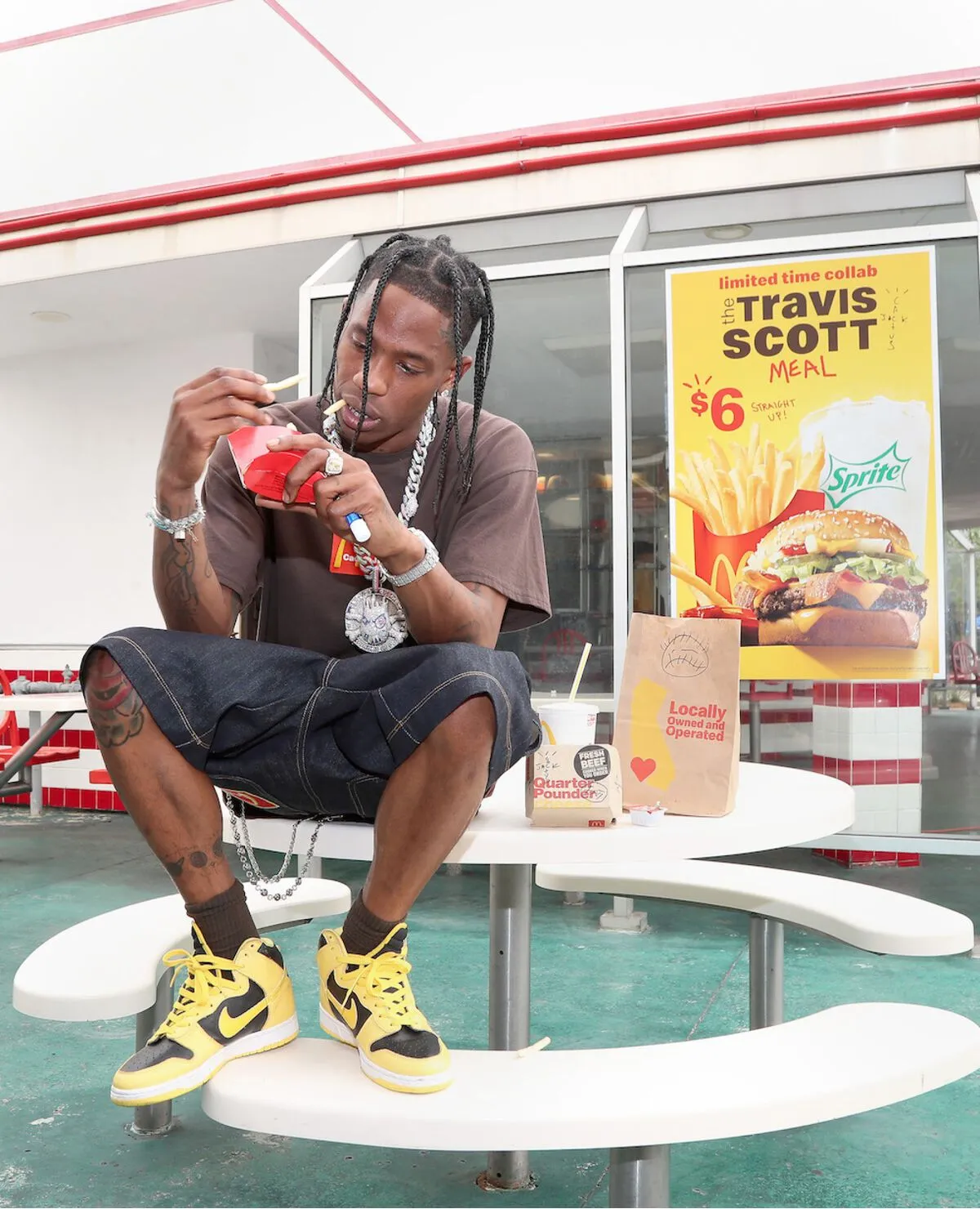 Sau Travis Scott, J Balvin sẽ là nghệ sĩ tiếp theo cộng tác cùng McDonald