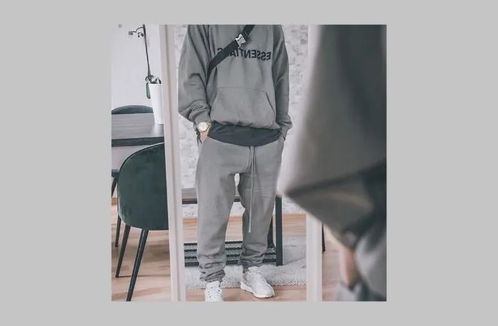 Quần Essential + áo hoodie