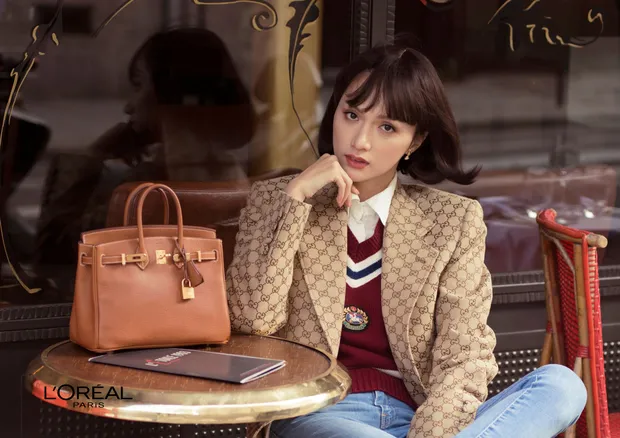 Trước lùm xùm "đạo lý", Hương Giang từng có những cột mốc đặc biệt trong làng mốt Việt