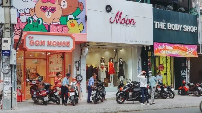 Đổ bộ con phố thời trang Lê Văn Sỹ