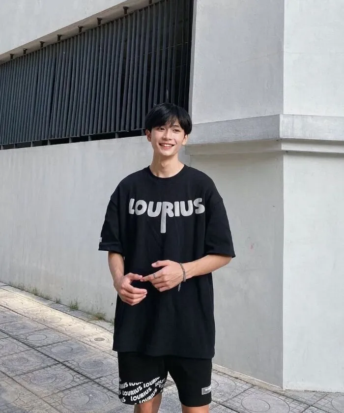 Cách phối đồ street style với áo T-shirt cho nam cực chất