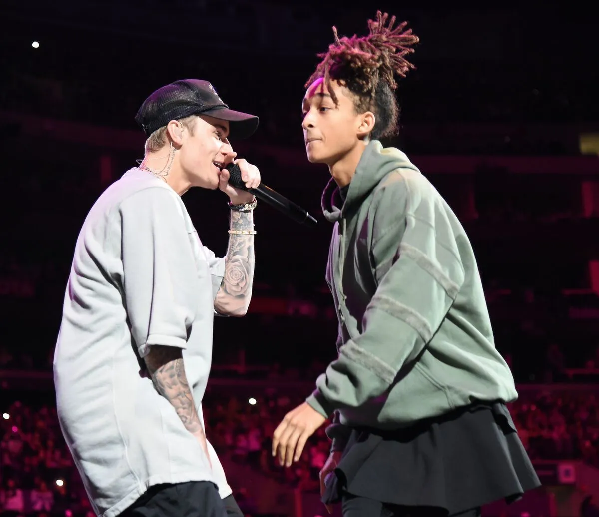 "Karate Kid" Jaden Smith và những khoảnh khắc thời trang khiến ai cũng phải ngoái nhìn