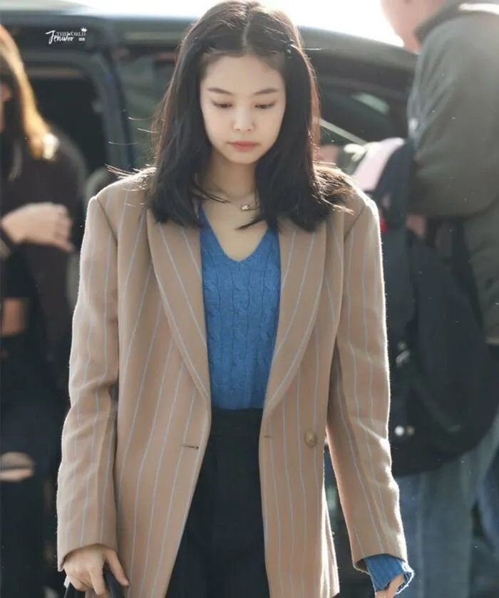 Thời trang sân bay của Jennie Blackpink